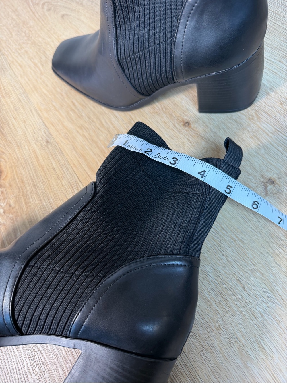 Journee Collection Black Sock Ankle Boots Women size 11 Sleek Block Heel western - Picture 8 of 9